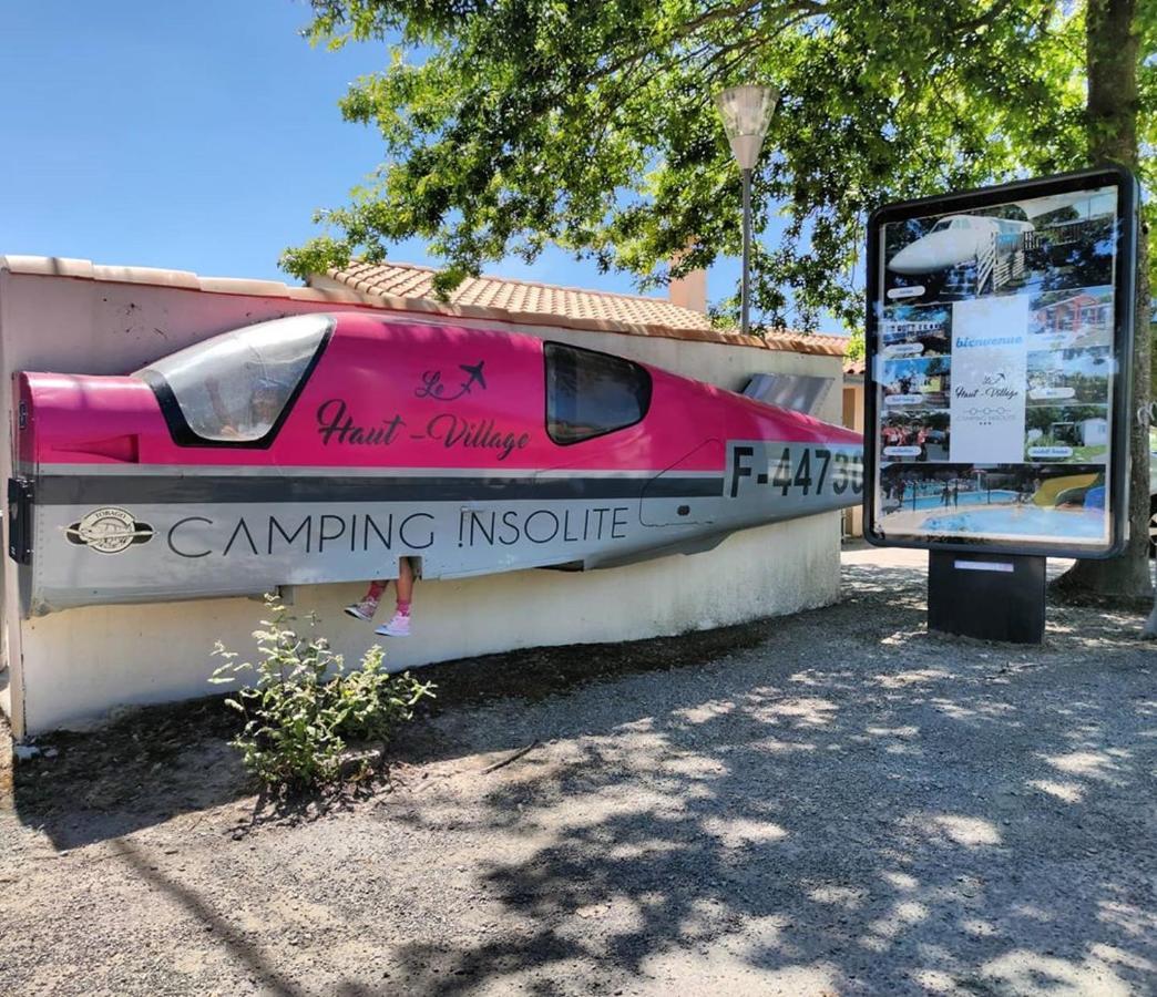 Camping Insolite Le Haut Village Saint-Michel-Chef-Chef Exterior foto